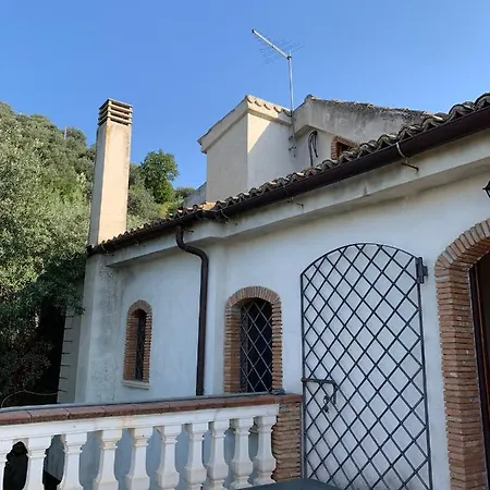 Sybaris Casa Vacanze- Corigliano Rossano, Cs * 로사노